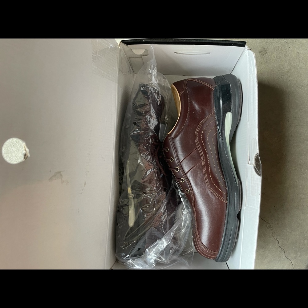 Etonic never work golf shoes